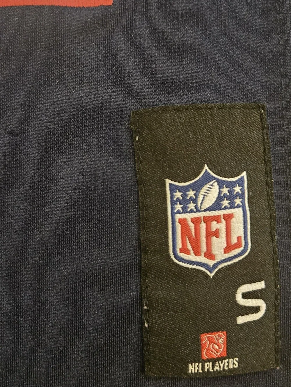 Tom Brady New England Patriots Football Jersey - Youth Small.